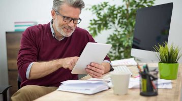بهترین میز مدیریتی
