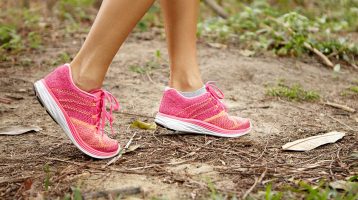 کفش پیاده روی زنانه